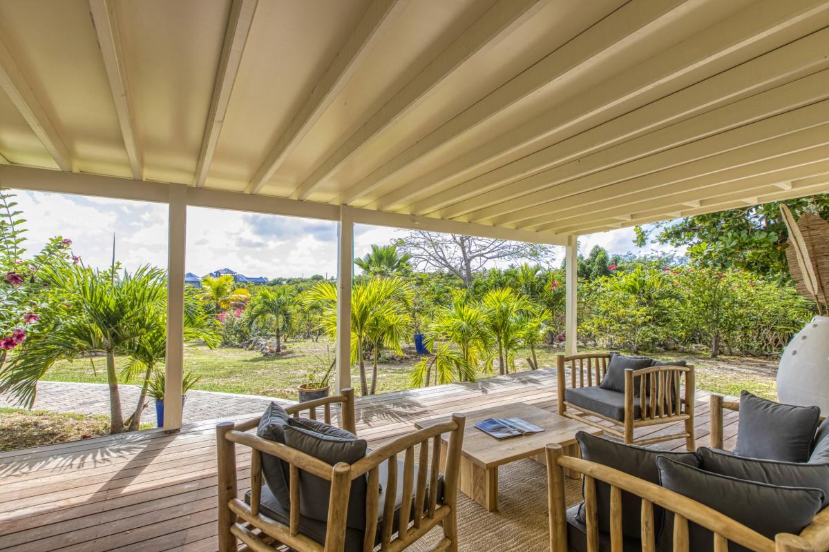 41 Location villa Terres Basses Saint Martin_salon exterieur